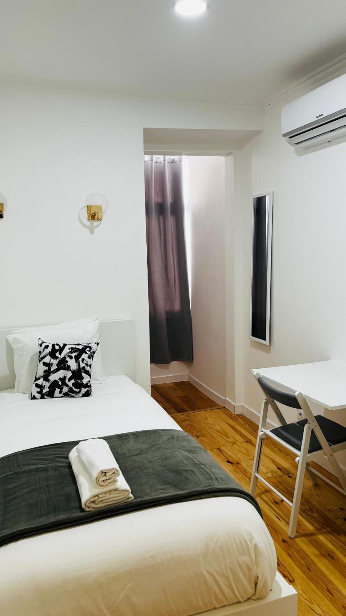 Apartamento Pensamento 12B Lisbon Exterior photo